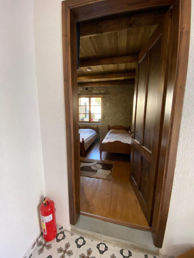 Villa Shuaipaj Gjirokastër Екстериор снимка