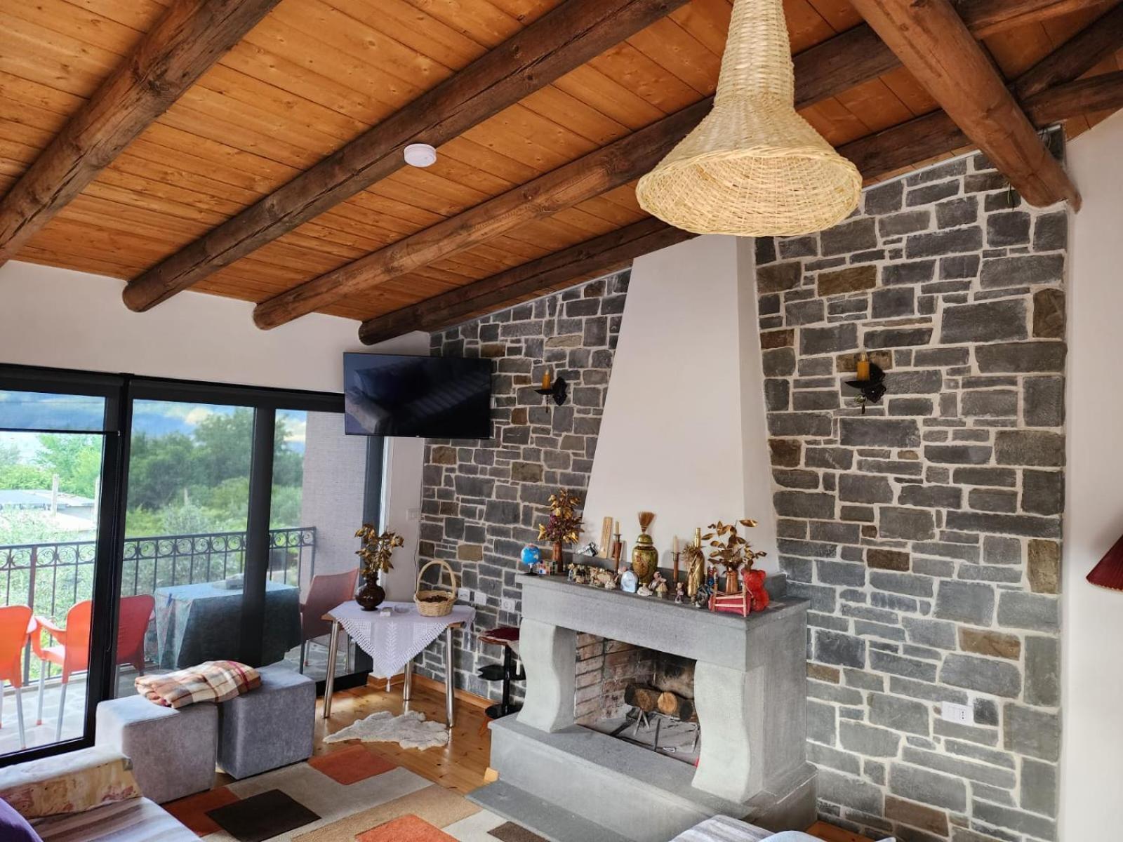 Villa Shuaipaj Gjirokastër Екстериор снимка