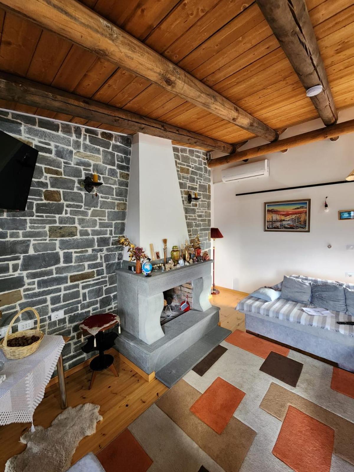 Villa Shuaipaj Gjirokastër Екстериор снимка