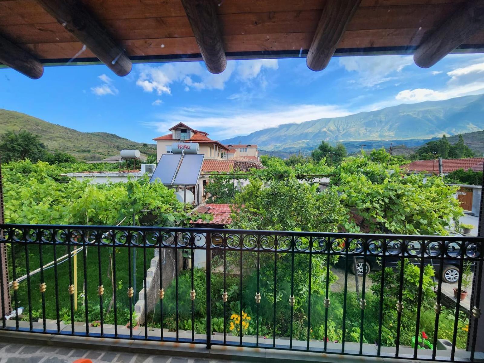 Villa Shuaipaj Gjirokastër Екстериор снимка